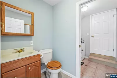 172 Concord Drive, River Edge, NJ 07661 - Photo 25