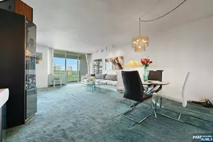 5 Horizon Road 807, Fort Lee, NJ 07024 - Photo 7