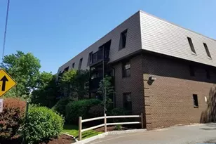 570 North Ave F, Fort Lee, NJ 07024 - Photo 3