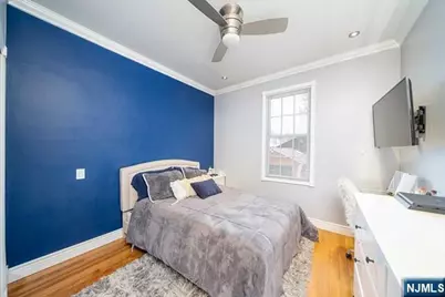 214 Columbus Place, Cliffside Park, NJ 07010 - Photo 17