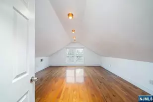 214 Columbus Pl, Cliffside Park, NJ 07010 - Photo 9