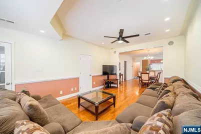 214 Columbus Place, Cliffside Park, NJ 07010 - Photo 15