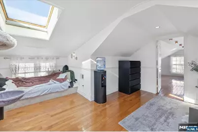 214 Columbus Place, Cliffside Park, NJ 07010 - Photo 37