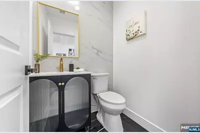 2-05 29th Street, Fair Lawn, NJ 07410 - Photo 15