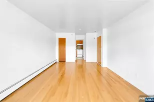 1599 Bergen Blvd 12, Leonia, NJ 07605 - Photo 1