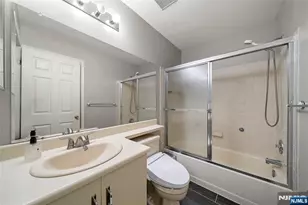 1014 Crown Ct 1014, Mahwah, NJ 07430 - Photo 9