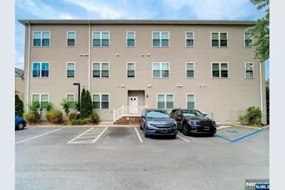 92 Willow Street 3 #3, Bloomfield, NJ 07003 - Photo 9