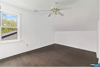 242 Myrtle Avenue, Westfield, NJ 07090 - Photo 17
