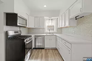 242 Myrtle Ave, Westfield, NJ 07090 - Photo 9