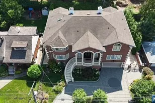512 Winterburn Grove, Cliffside Park, NJ 07010 - Photo 29