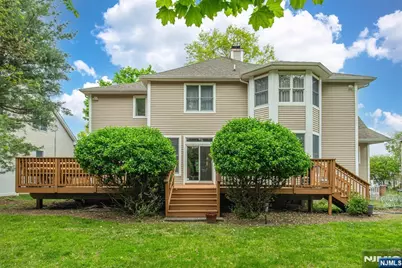 37 Thomas, Wayne, NJ 07470 - Photo 11