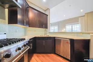 1302 The Plaza 1302, Tenafly, NJ 07670 - Photo 9