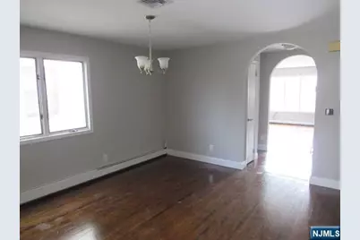 33 Maple Avenue Bb #BB, South Hackensack Township, NJ 07606 - Photo 5