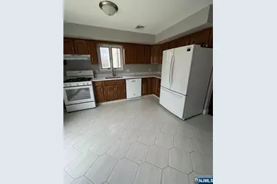 33 Maple Avenue Bb #BB, South Hackensack Township, NJ 07606 - Photo 23