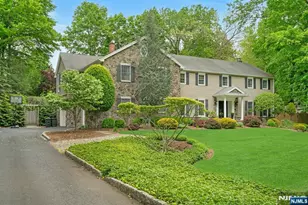 48 Hopper Farm Rd, Upper Saddle River, NJ 07458 - Photo 1