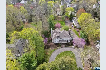 128 Westervelt Avenue, Tenafly, NJ 07670 - Photo 49