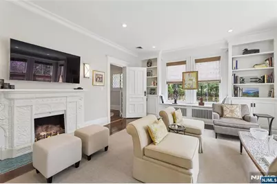 128 Westervelt Avenue, Tenafly, NJ 07670 - Photo 17