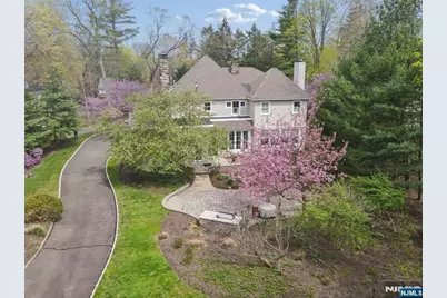 128 Westervelt Avenue, Tenafly, NJ 07670 - Photo 47