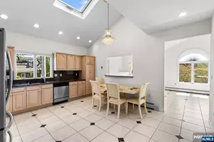 499 Morse Ave, Ridgefield, NJ 07657 - Photo 17