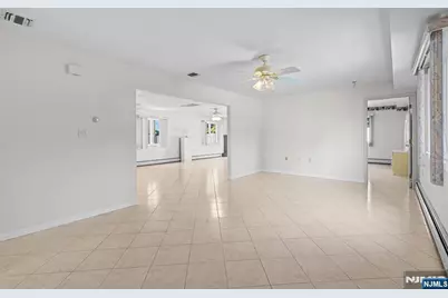 499 Morse Avenue, Ridgefield, NJ 07657 - Photo 37