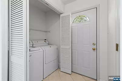 499 Morse Avenue, Ridgefield, NJ 07657 - Photo 33