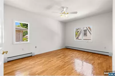 499 Morse Avenue, Ridgefield, NJ 07657 - Photo 23