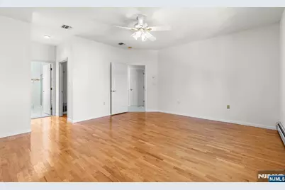 499 Morse Avenue, Ridgefield, NJ 07657 - Photo 27