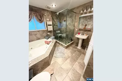 78 Garibaldi Avenue, Lodi, NJ 07644 - Photo 5