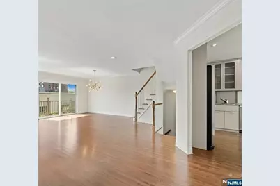 119 Panorama Drive 119 #119, Edgewater, NJ 07020 - Photo 13