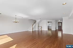 119 Panorama Dr 119, Edgewater, NJ 07020 - Photo 9
