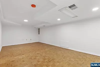 119 Panorama Drive 119 #119, Edgewater, NJ 07020 - Photo 33