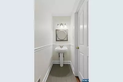 119 Panorama Drive 119 #119, Edgewater, NJ 07020 - Photo 17