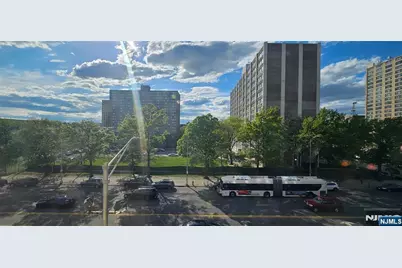 972 Broad Street Floor 3 #Floor 3, Newark, NJ 07102 - Photo 5