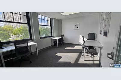 972 Broad Street Floor 3 #Floor 3, Newark, NJ 07102 - Photo 3