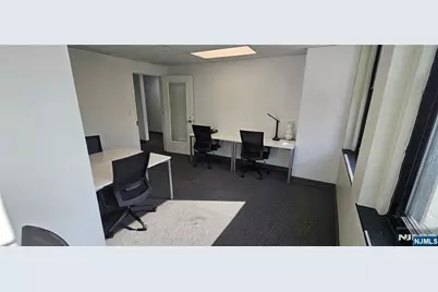 972 Broad Street Floor 3 #Floor 3, Newark, NJ 07102 - Photo 7