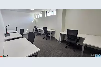 972 Broad Street Floor 3 #Floor 3, Newark, NJ 07102 - Photo 11