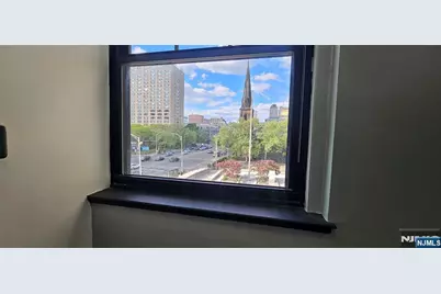 972 Broad Street Floor 3 #Floor 3, Newark, NJ 07102 - Photo 27