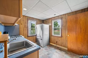 101 Westminster Pl, Saddle Brook Township, NJ 07663 - Photo 13