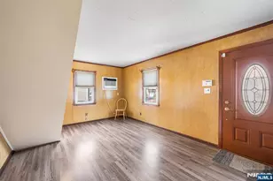 101 Westminster Pl, Saddle Brook Township, NJ 07663 - Photo 7