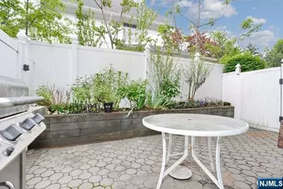 290 Hamilton Place 4 #4, Hackensack, NJ 07601 - Photo 45
