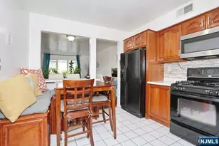 290 Hamilton Pl 4, Hackensack, NJ 07601 - Photo 13
