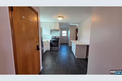 159-161 Tappan Street Top Floor #top floor, Kearny, NJ 07032 - Photo 11