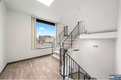 40 Broad Avenue, Palisades Park, NJ 07650 - Photo 5