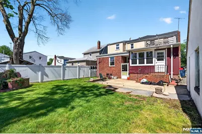 292 Louis Street 1Fl #1FL, Hackensack, NJ 07601 - Photo 21