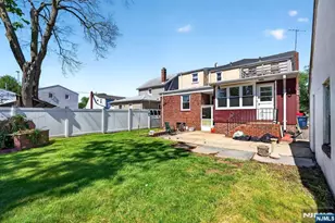 292 Louis Street 1Fl, Hackensack, NJ 07601 - Photo 21