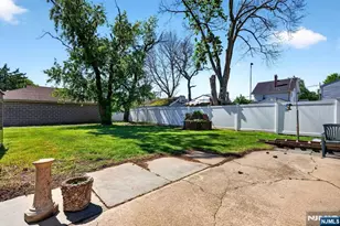 292 Louis Street 1Fl, Hackensack, NJ 07601 - Photo 17