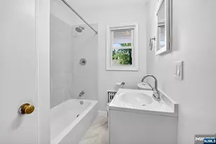 292 Louis Street 1Fl, Hackensack, NJ 07601 - Photo 9