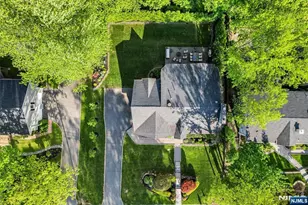655 Floyd St, Englewood Cliffs, NJ 07632 - Photo 39