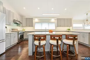 655 Floyd St, Englewood Cliffs, NJ 07632 - Photo 5