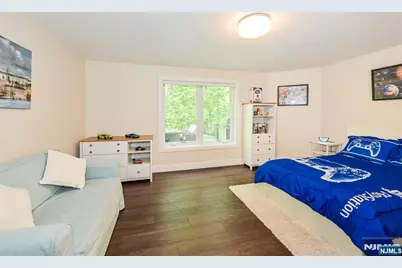 655 Floyd Street, Englewood Cliffs, NJ 07632 - Photo 23